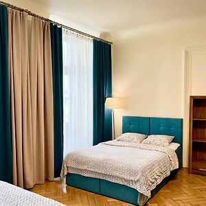 Apartamenty I Studia Herbarium